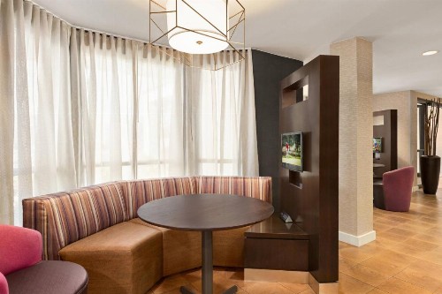 Courtyard by Marriott Roseville - image 39