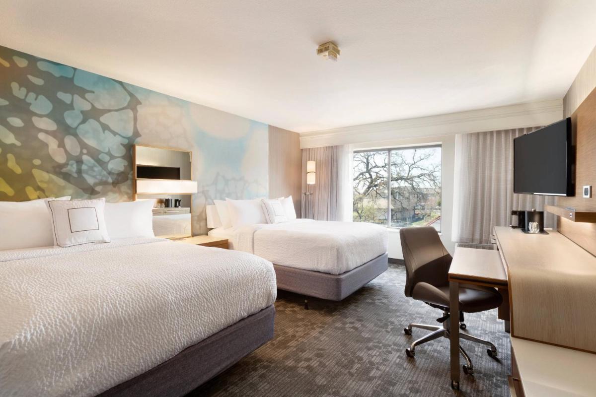 Courtyard by Marriott Roseville - image 7