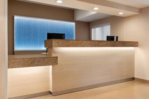 Fairfield Inn Roseville - image 10
