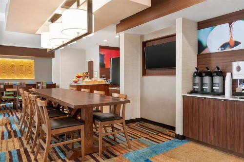 Fairfield Inn Roseville - image 19