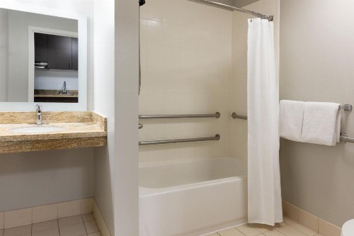 TownePlace Suites by Marriott Sacramento Roseville - image 18