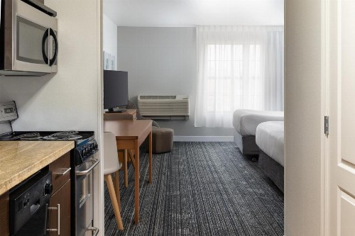 TownePlace Suites by Marriott Sacramento Roseville - image 7