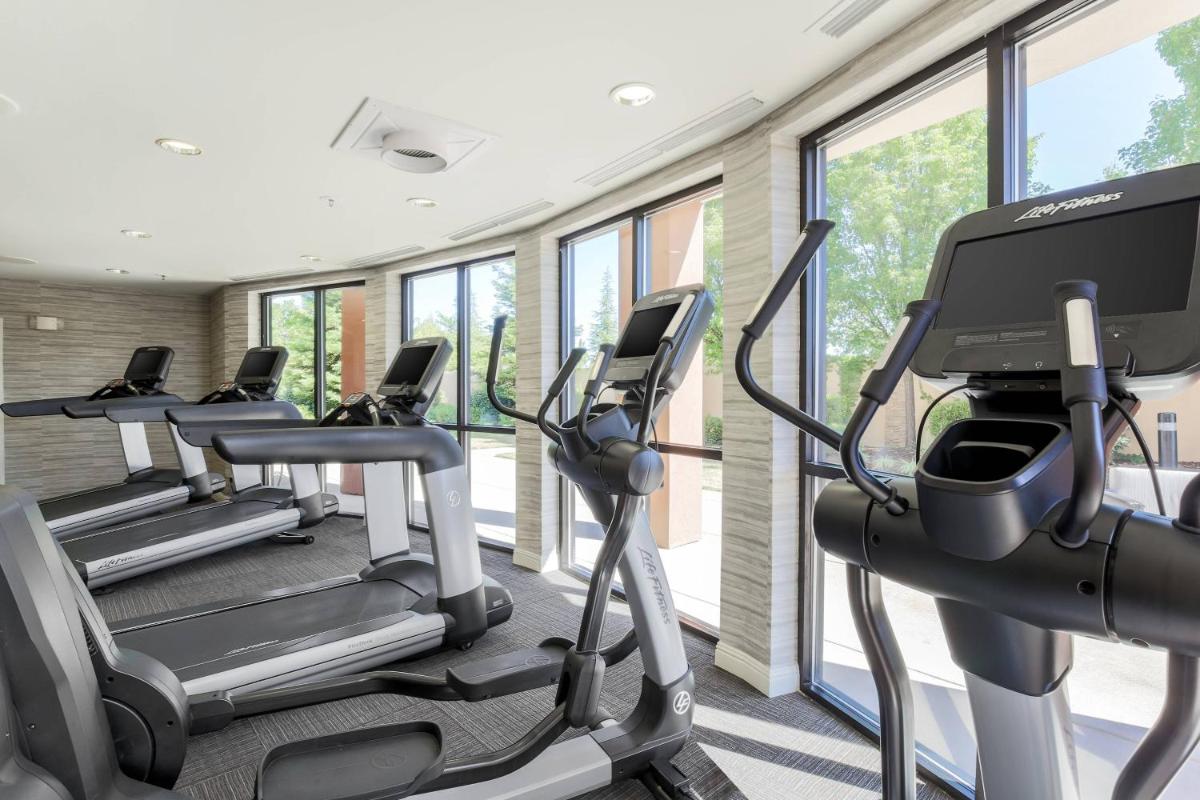 Courtyard by Marriott Roseville Galleria Mall/Creekside Ridge Drive - image 2