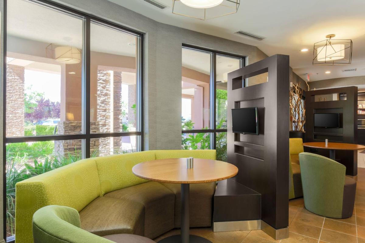 Courtyard by Marriott Roseville Galleria Mall/Creekside Ridge Drive - image 3