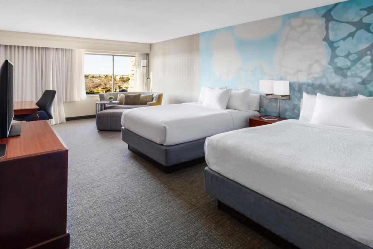 Courtyard by Marriott Roseville Galleria Mall/Creekside Ridge Drive - image 4