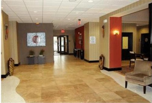 Hampton Inn And Suites Roseville - image 9