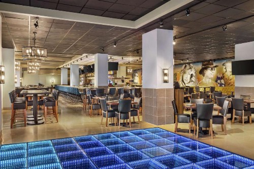 Embassy Suites by Hilton Round Rock - image 16