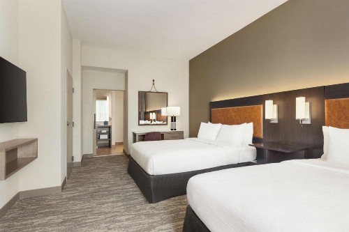 Embassy Suites by Hilton Round Rock - image 32
