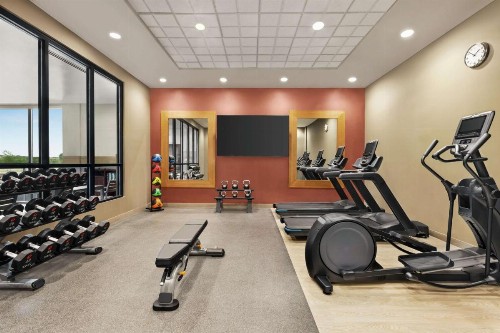Embassy Suites by Hilton Round Rock - image 36