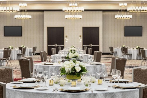 Embassy Suites by Hilton Round Rock - image 50