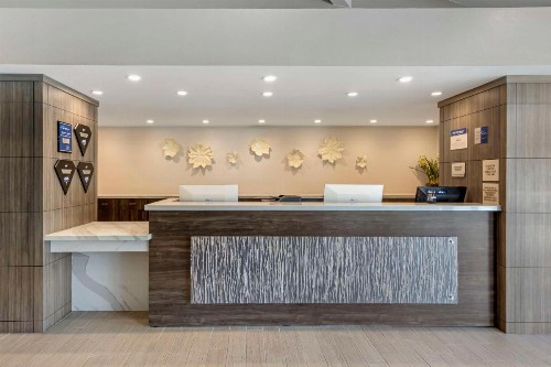 Best Western Plus Executive Inn - image 26