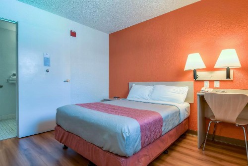 Motel 6-Rowland Heights CA - Los Angeles - Pomona - image 10