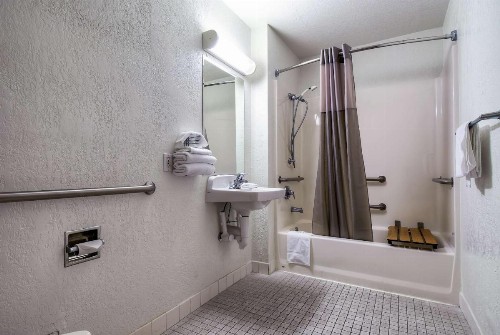 Motel 6-Rowland Heights CA - Los Angeles - Pomona - image 19