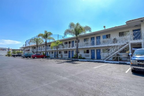 Motel 6-Rowland Heights CA - Los Angeles - Pomona - image 4