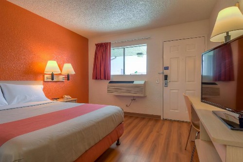 Motel 6-Rowland Heights CA - Los Angeles - Pomona - image 41