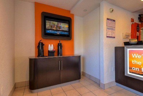 Motel 6-Rowland Heights CA - Los Angeles - Pomona - image 47