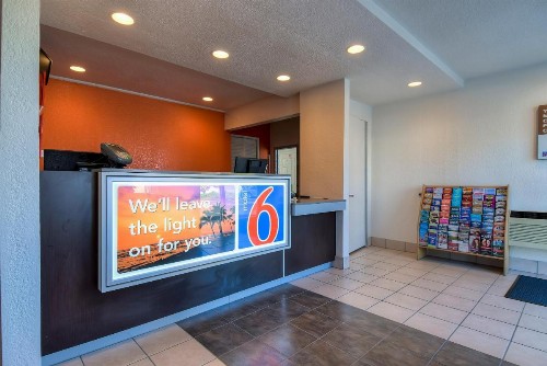 Motel 6-Rowland Heights CA - Los Angeles - Pomona - image 48