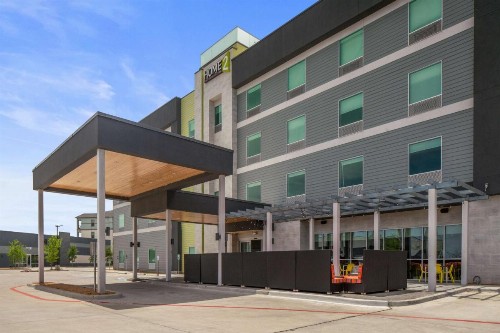 Home2 Suites By Hilton Rowlett Dallas East I-30 Tx - image 1