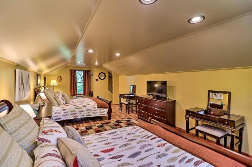 Royal Cabin: Outdoor Haven on Ouachita River! - image 14