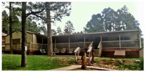 Village Lodge - image 30