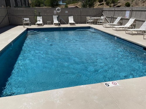 Ruidoso Mountain Inn - image 18