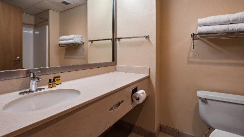 Best Western Plus Ruidoso Inn - image 2