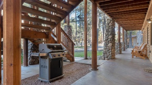 Upper Canyon Inn - image 7
