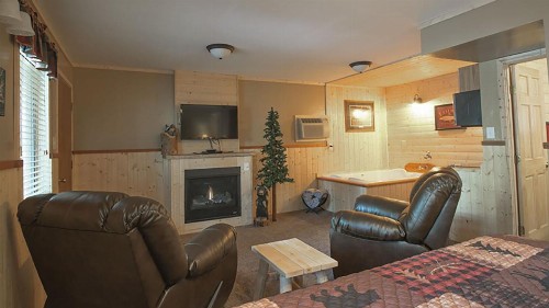 Upper Canyon Inn - image 9