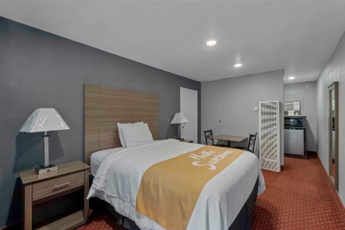 Budget Lodge - image 15
