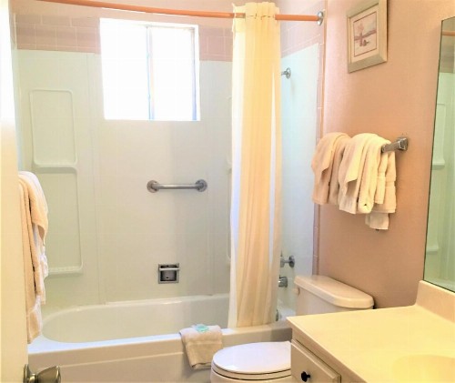 Pinecliff Village Resort - image 7