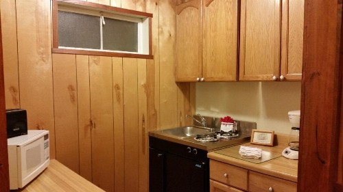 West Winds Lodge & Condos - image 20