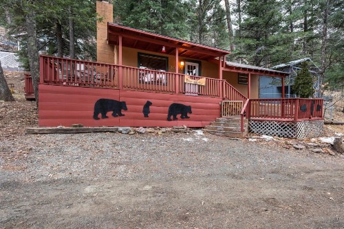 Whispering Pine Cabins- Bear Country-Upper Canyon - image 5