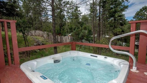 Whispering Pine Cabins-Mountain View - image 11