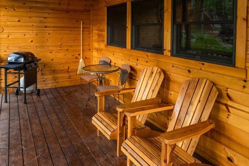 Riverside Cottage #28 - image 9