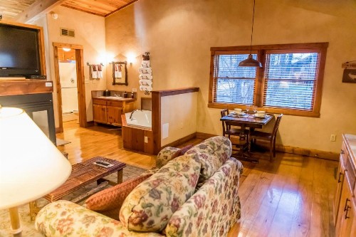 Riverside Cottage #24 - image 12