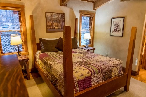 Riverside Cottage #24 - image 2