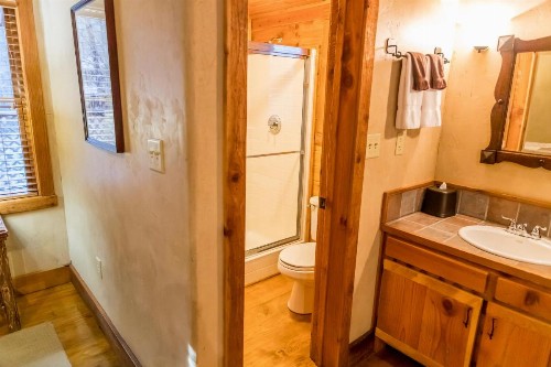 Riverside Cottage #24 - image 6