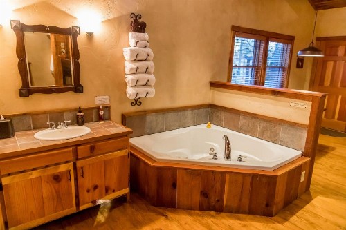 Riverside Cottage #24 - image 7