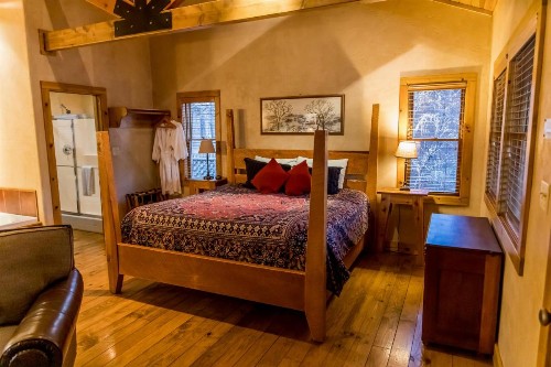 Riverside Cottage #26 - image 23