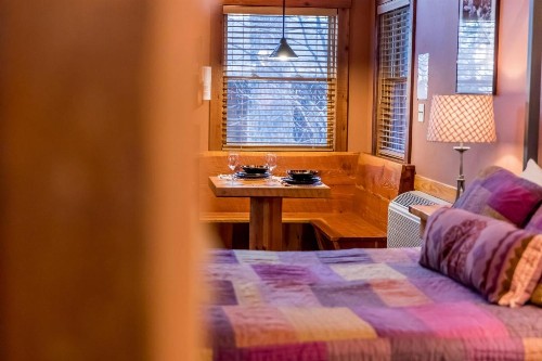 Riverside Cottage #25 - image 2