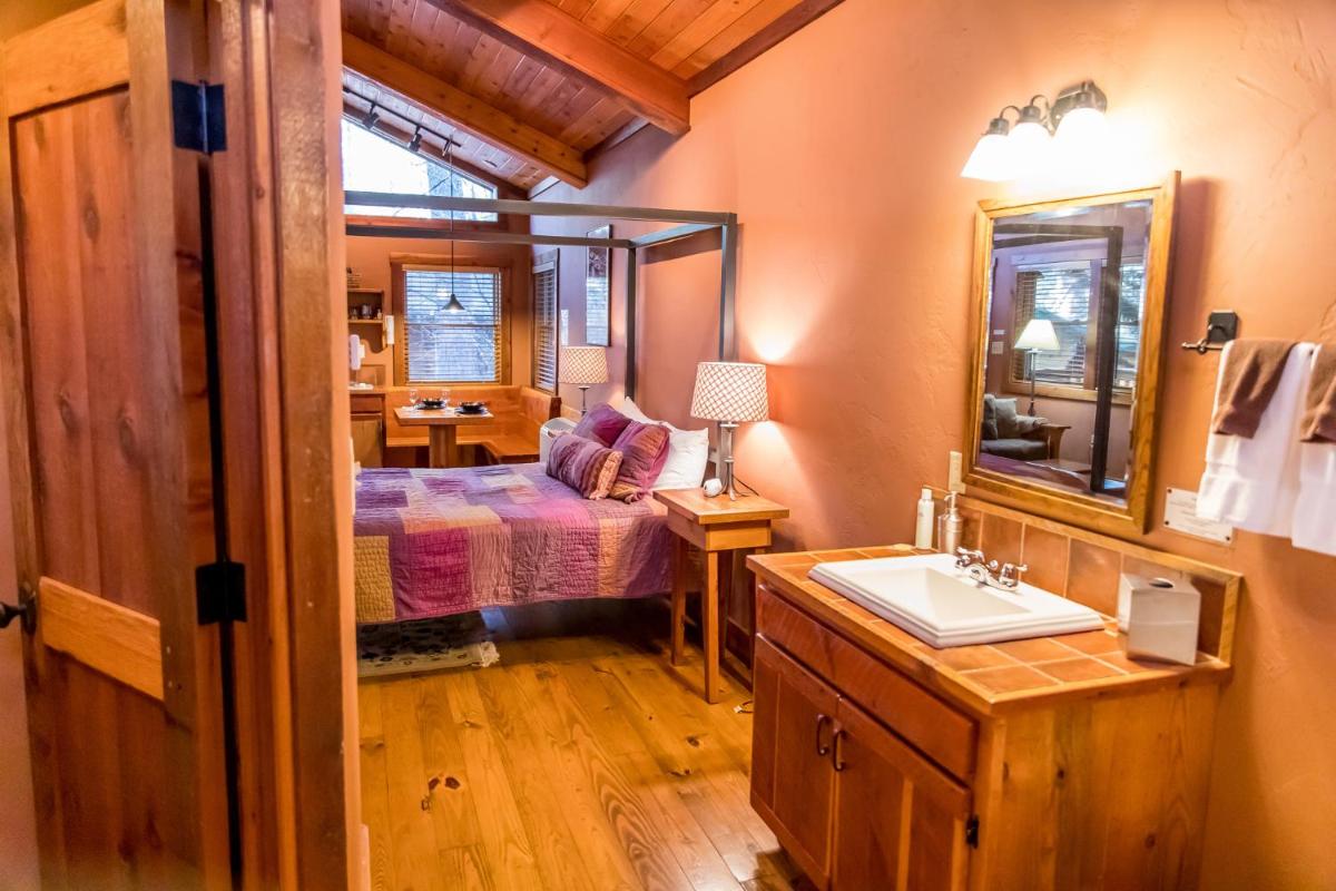 Riverside Cottage #25 - image 3