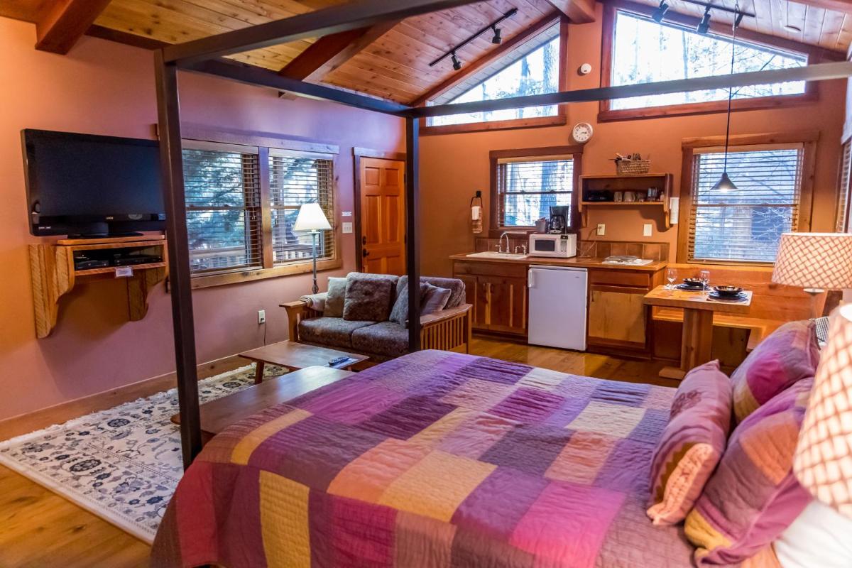 Riverside Cottage #25 - image 6