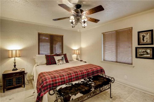 Bear Paw 3 BedroomsHot Tub Pets Welcome Fireplace WiFi Sleeps 8 - image 10