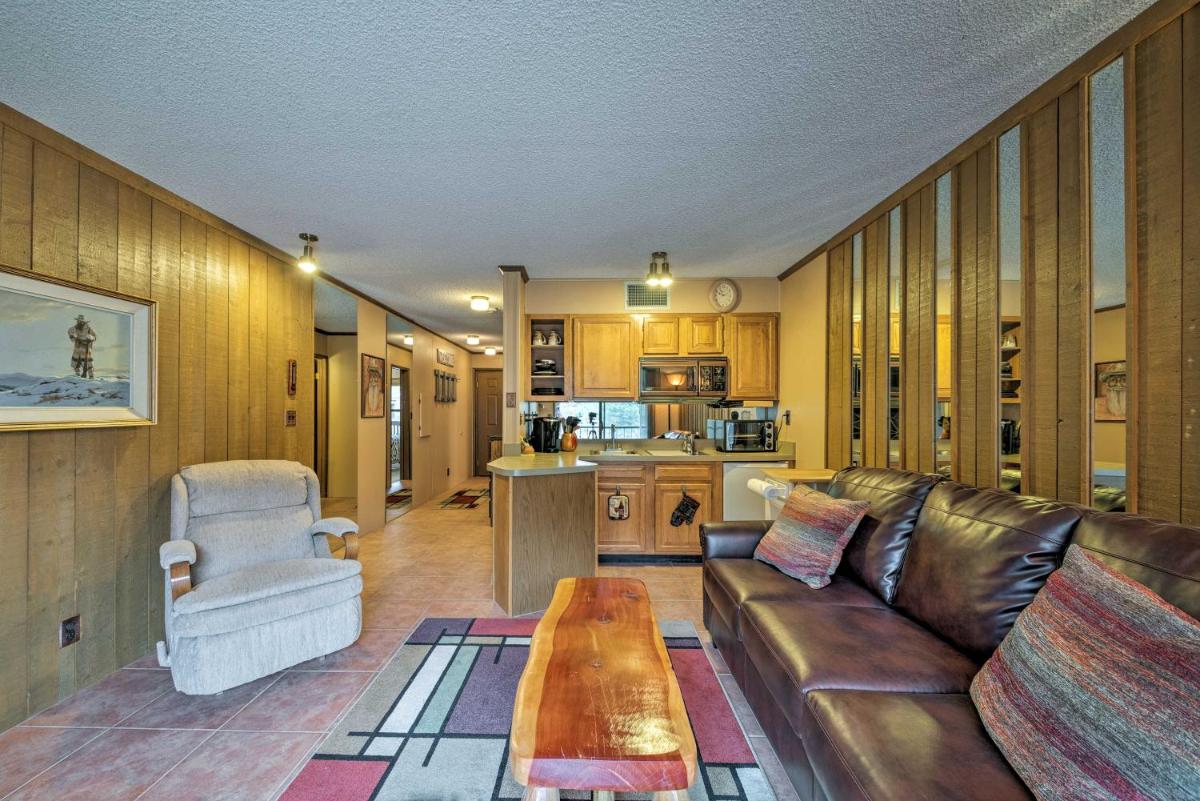 Cozy Ruidoso Condo-by Grindstone Lake and Skiing! - image 7