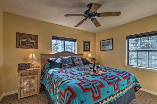 Ruidoso Cabin with Hot Tub and Fantastic Mountain Views - image 2