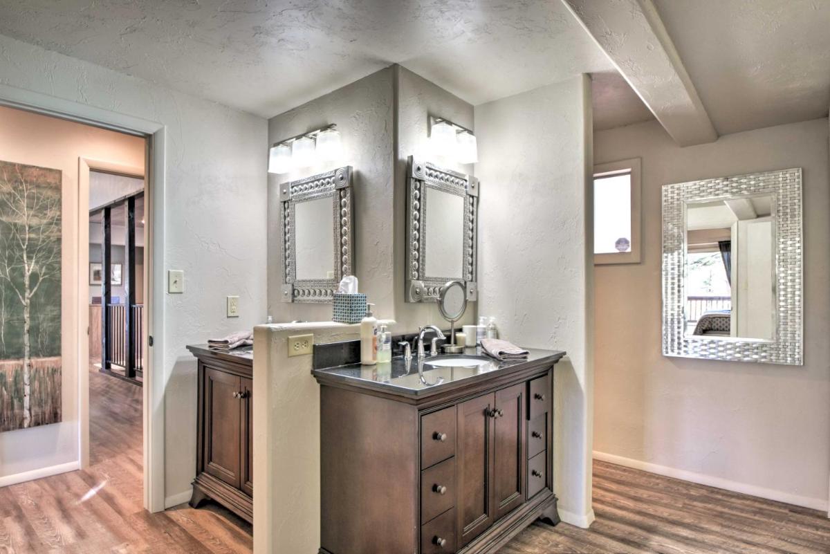 Massive 7-Acre Ruidoso Home with Sierra Blanca Views - image 7