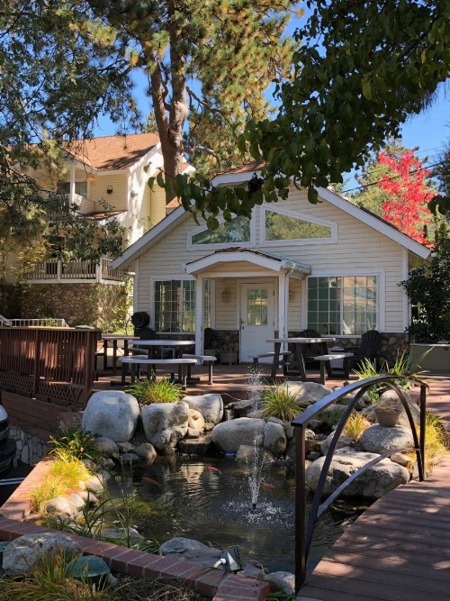 Giant Oaks Lodge - image 31