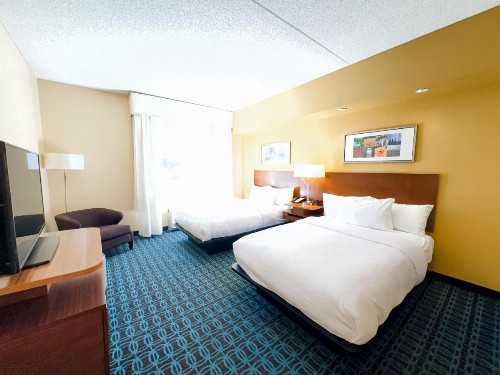 Fairfield Inn & Suites by Marriott Russellville - image 24