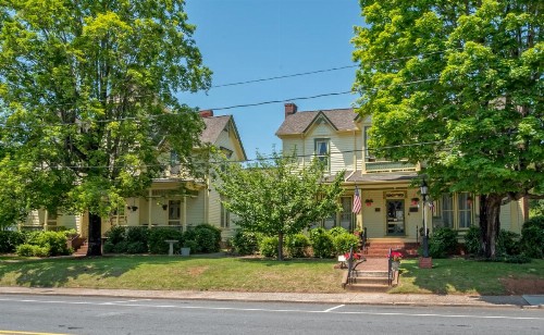 Carrier Houses Inn - image 3