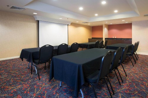 Residence Inn by Marriott Sacramento Airport Natomas - image 3